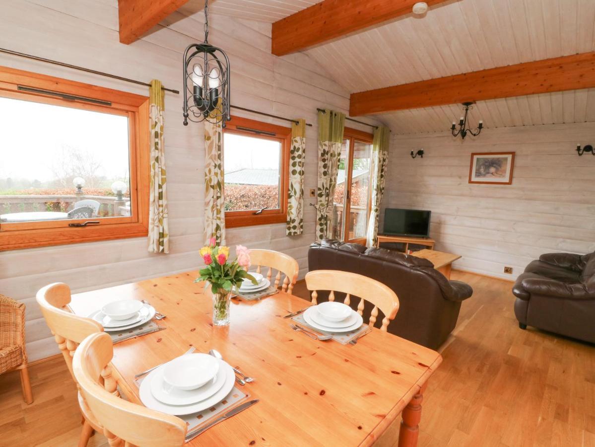 Barn Owl Lodge Rhayader Ngoại thất bức ảnh